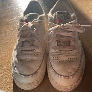 reebok club c85 vintage green/off-white womens size 9